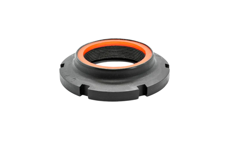 Axle nut